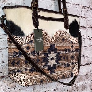 Myra Panacea Tote Bag
